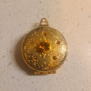 Coro Gold-Tone Vintage Accessory